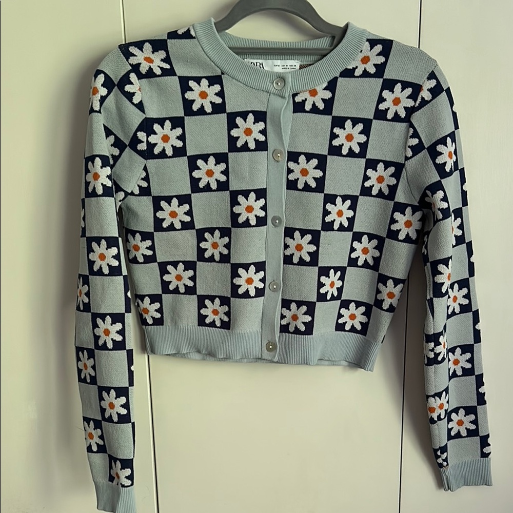 Zara Floral Checkered Women's Sweater - Light Blue and White